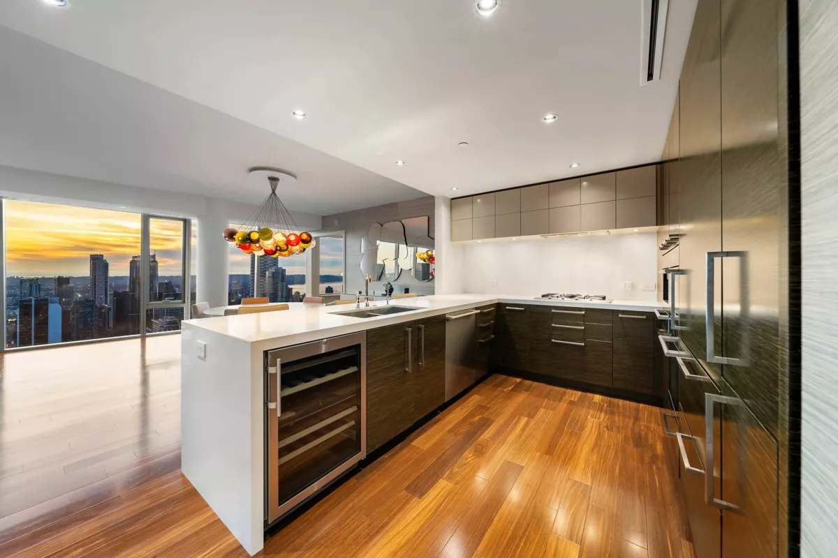 Kitchen Photo of 4104 667 Howe Street, Vancouver, BC