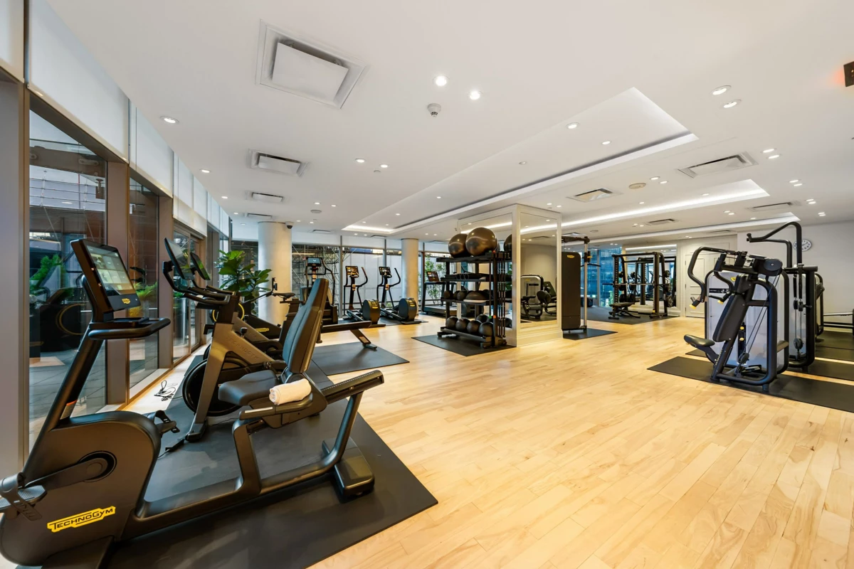 Neighborhood Park Photo Near 4104 667 Howe Street, Vancouver, BC