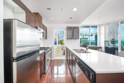 2207 4815 Eldorado Mews, Vancouver, BC, Vancouver — Apartment/Condo for sale