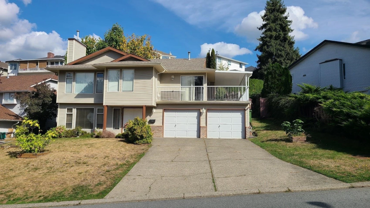 Exterior Front Photo of 35351 Sandy Hill Road, Abbotsford, BC