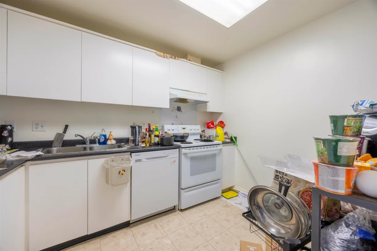 Bedroom 4 Photo of 404 6240 Mckay Avenue, Burnaby, BC