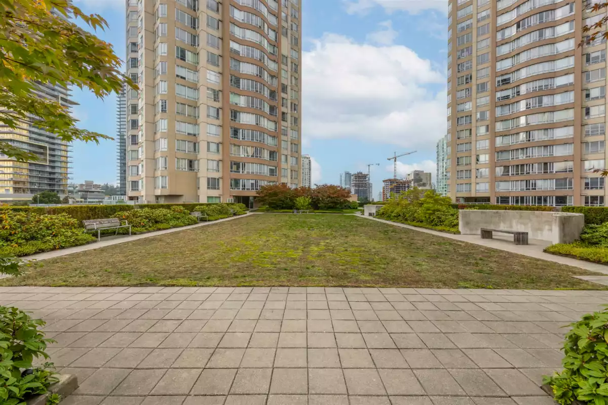 Pantry Photo of 404 6240 Mckay Avenue, Burnaby, BC