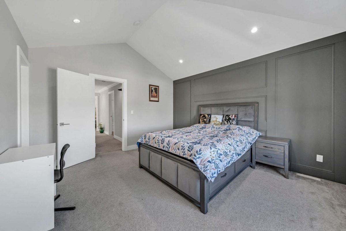 Basement Recreation Room Photo of 14039 59a Avenue, Surrey, BC