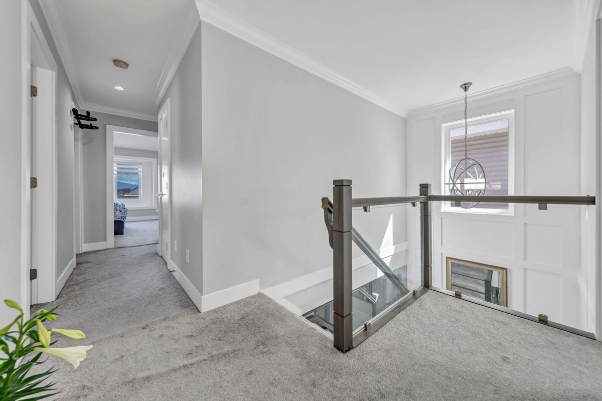 Mudroom Photo of 14039 59a Avenue, Surrey, BC