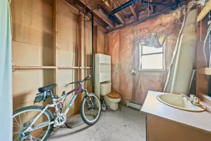 Kitchen Photo of 489 Prairie Avenue, Port Coquitlam, BC