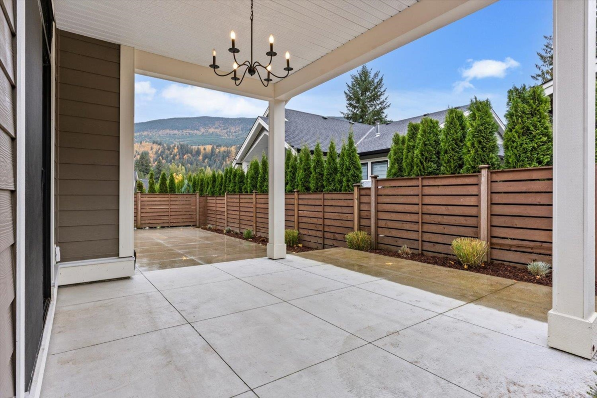 Basement Recreation Room Photo of 96 1880 Columbia Valley Road, Cultus Lake, BC