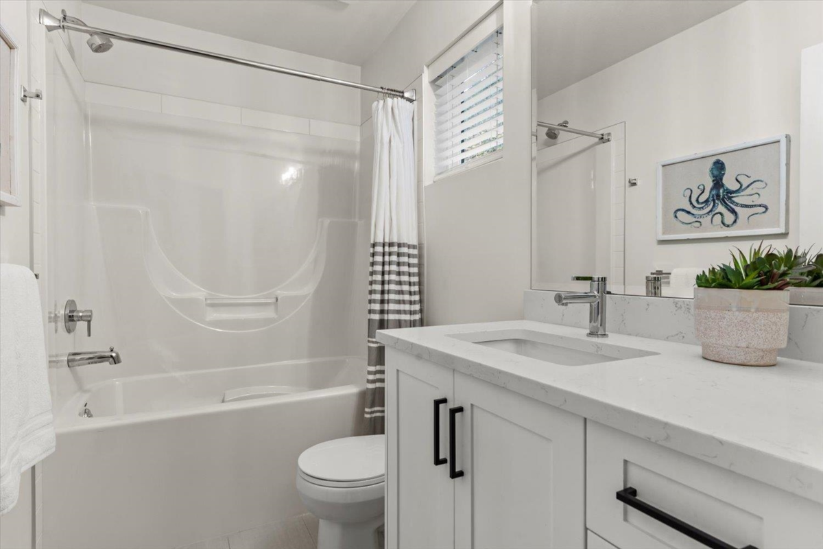 Front Yard Photo of 96 1880 Columbia Valley Road, Cultus Lake, BC