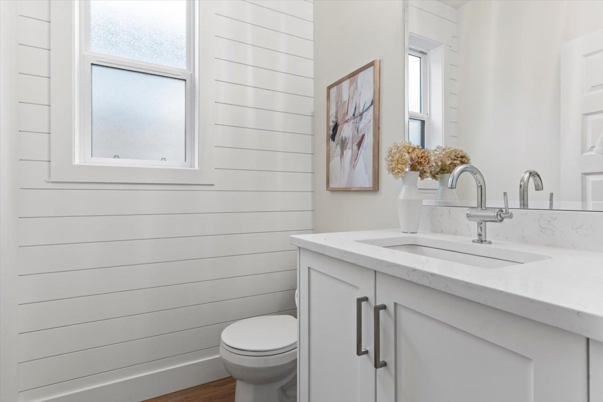 Garage Interior Photo of 96 1880 Columbia Valley Road, Cultus Lake, BC