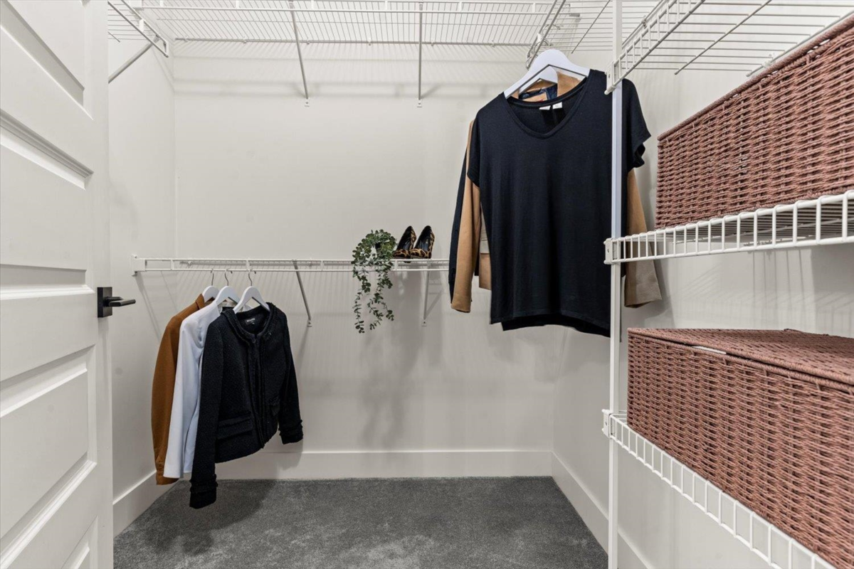 Mudroom Photo of 96 1880 Columbia Valley Road, Cultus Lake, BC