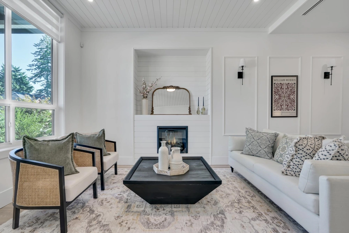 Living Room Photo of 6175 170 Street, Surrey, BC