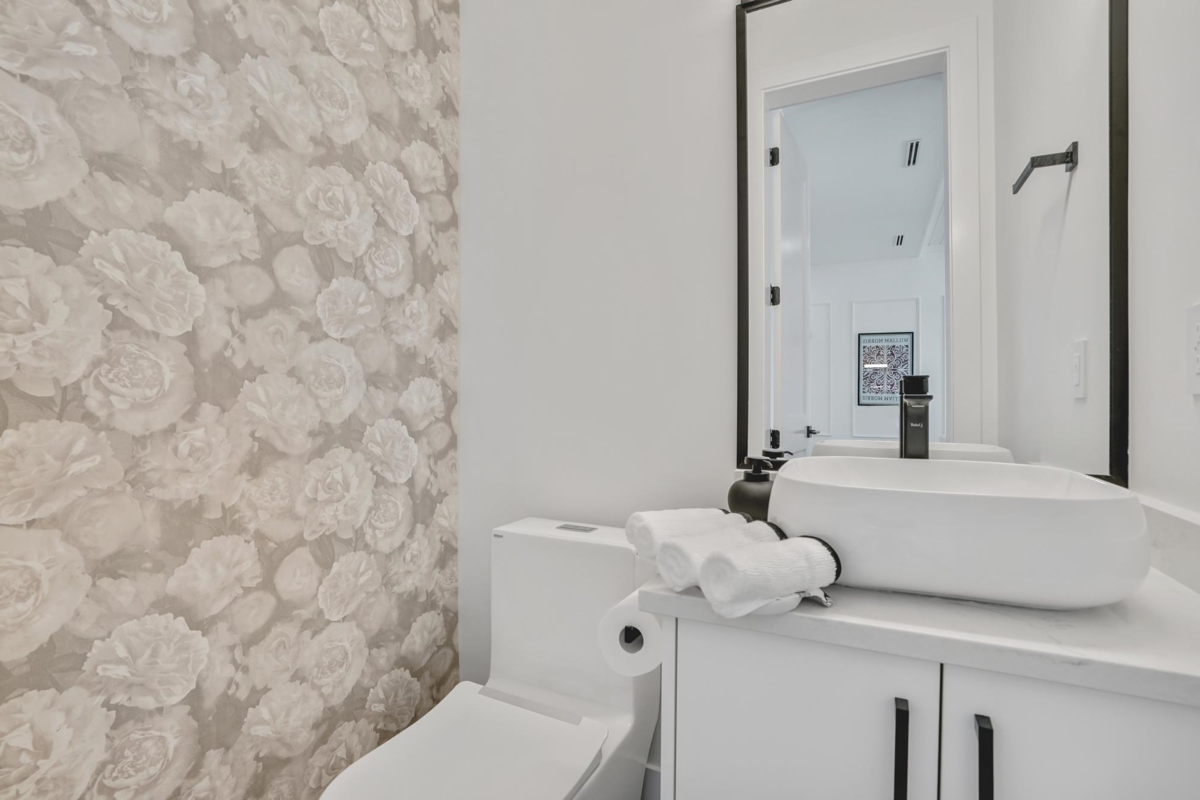 Office / Den Photo of 6175 170 Street, Surrey, BC