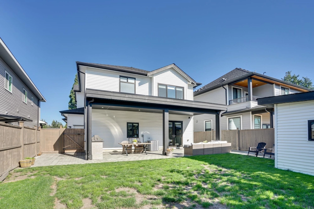 Outdoor Kitchen Photo of 6175 170 Street, Surrey, BC