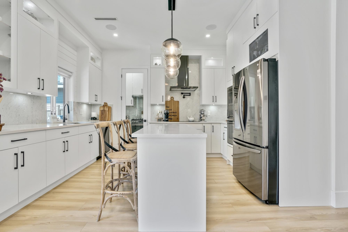 Primary Bathroom Photo of 6175 170 Street, Surrey, BC