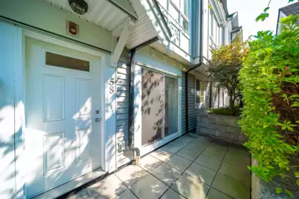 58 13239 Old Yale Road, Surrey, BC, Surrey — Apartment/Condo for sale