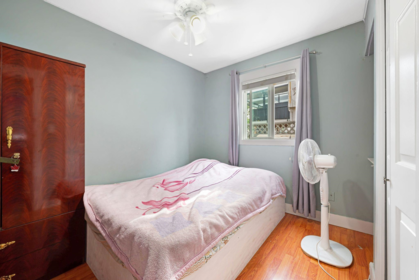 Laundry Room Photo of 13090 72 Avenue, Surrey, BC