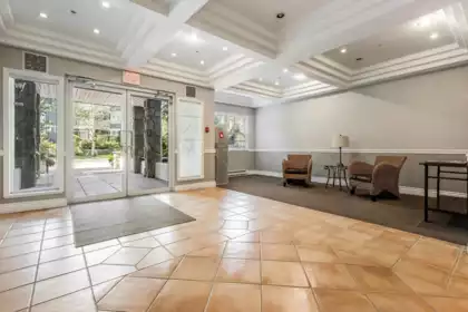 204 1630 154 Street, Surrey, BC, Surrey — Apartment/Condo for sale
