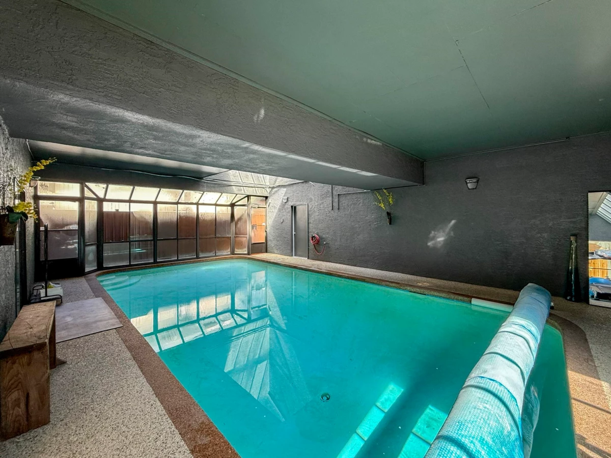 Guest Bathroom Photo of 4869 Capilano Road, North Vancouver, BC