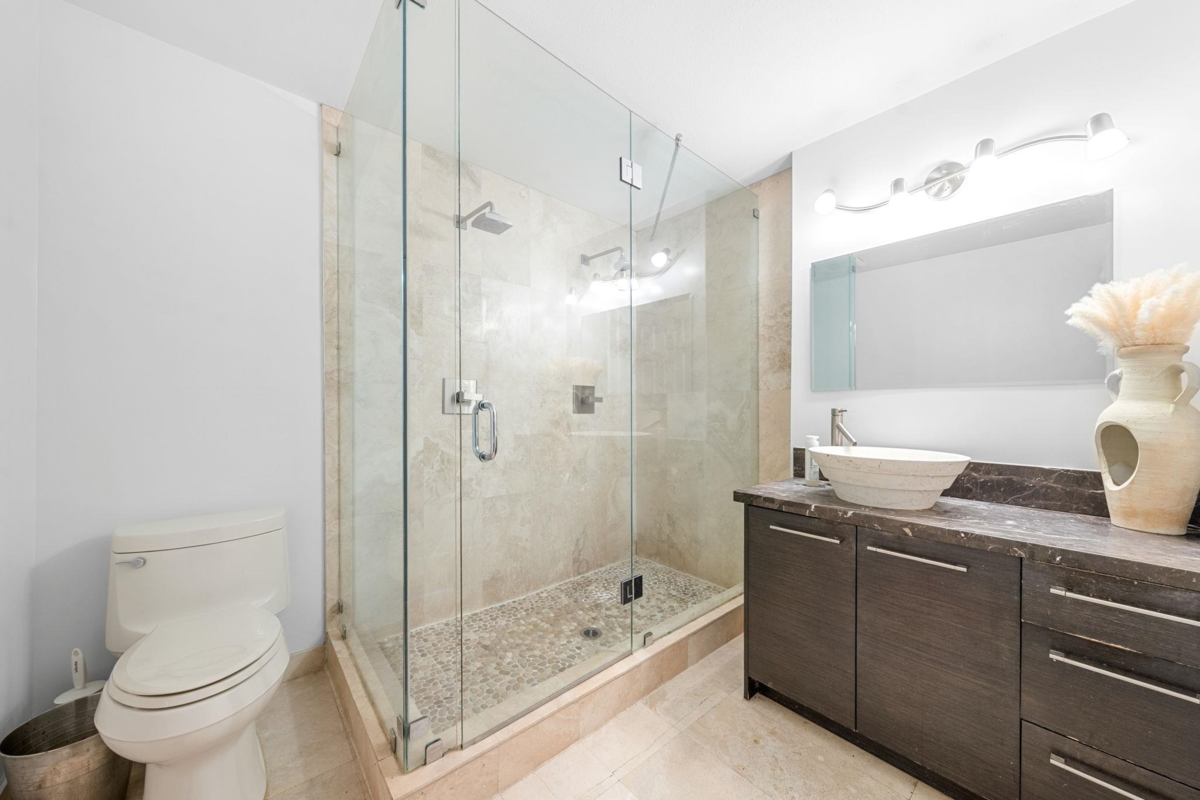 Primary Bedroom Photo of 4869 Capilano Road, North Vancouver, BC