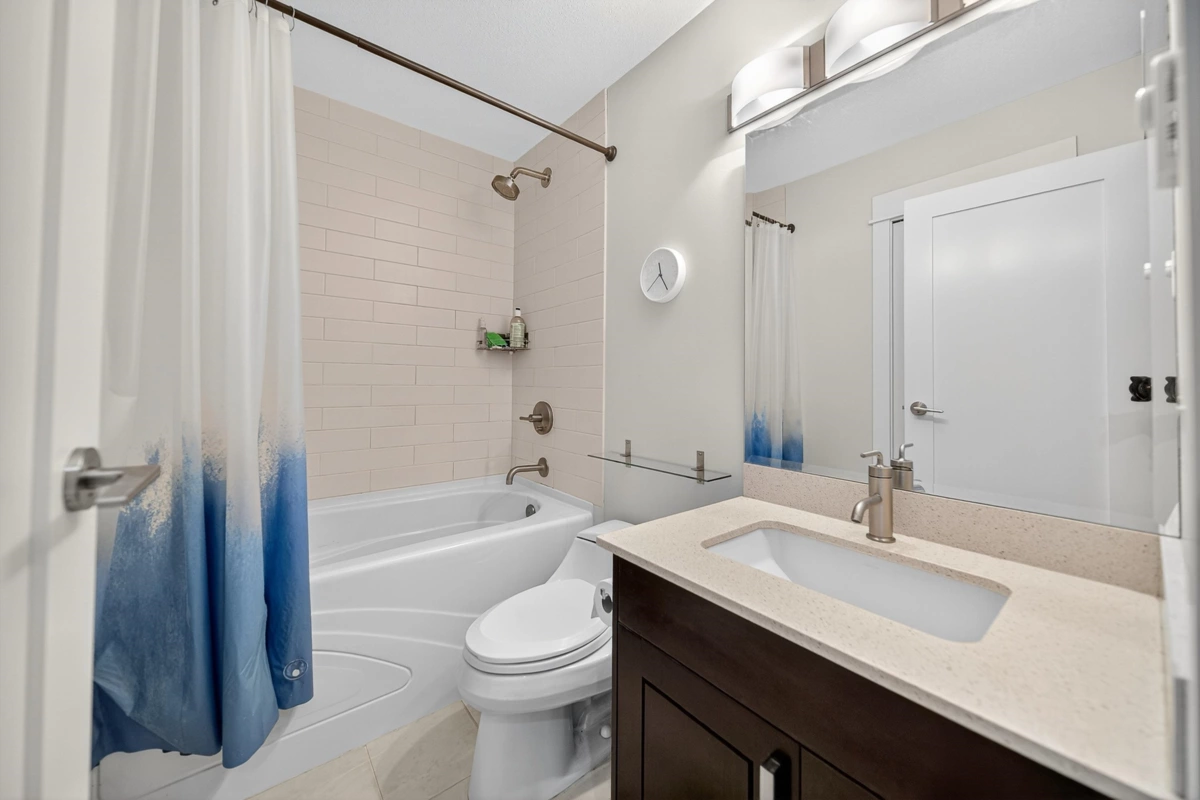 Loft / Bonus Room Photo of 38 2689 Parkway Drive, Surrey, BC