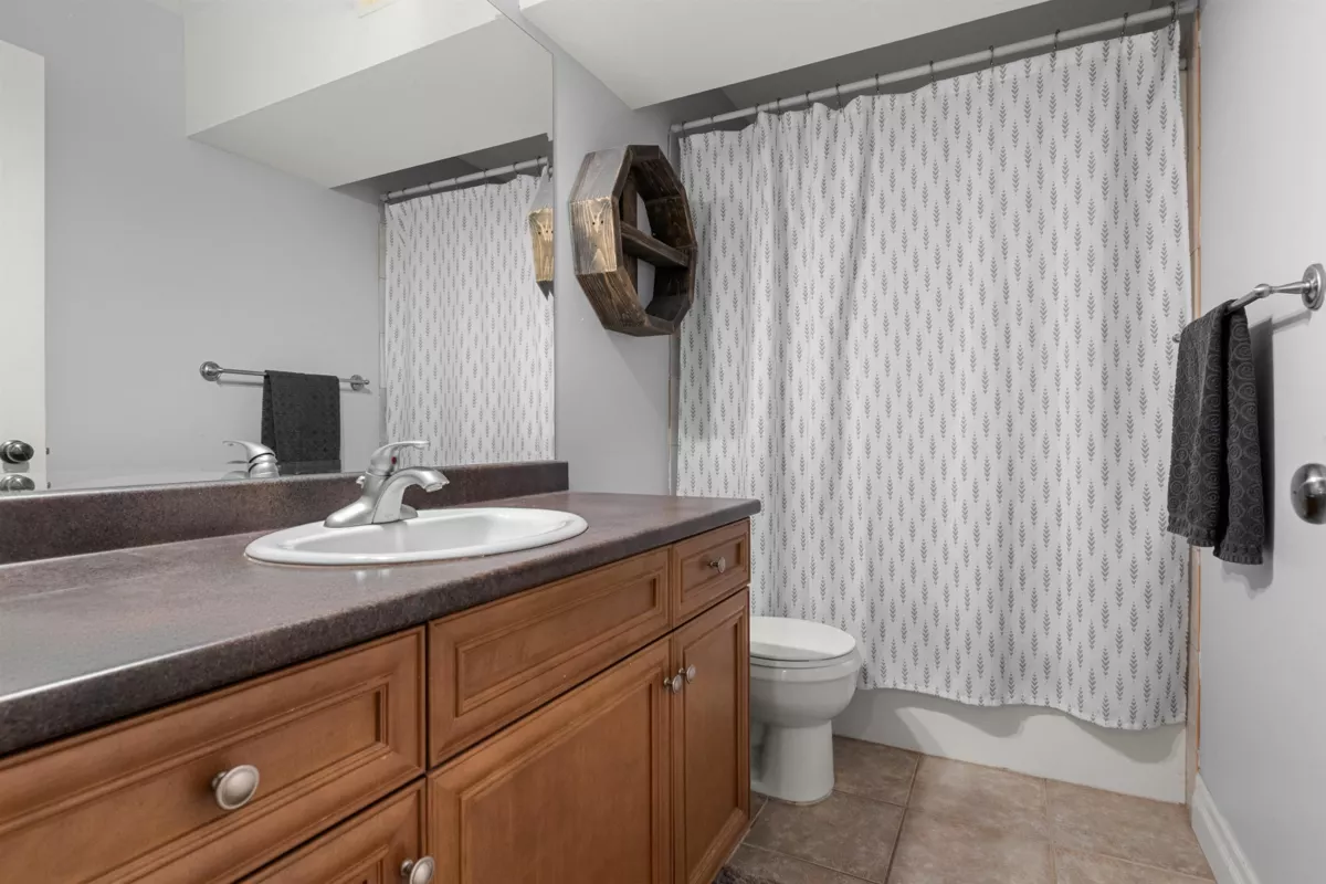 Swimming Pool Photo of 45775 Higginson Road, Chilliwack, BC