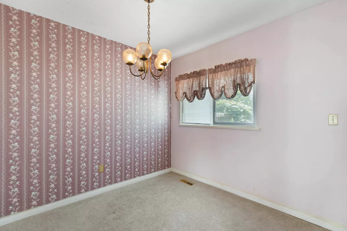 Breakfast Nook Photo of 3008 Firbrook Place, Coquitlam, BC
