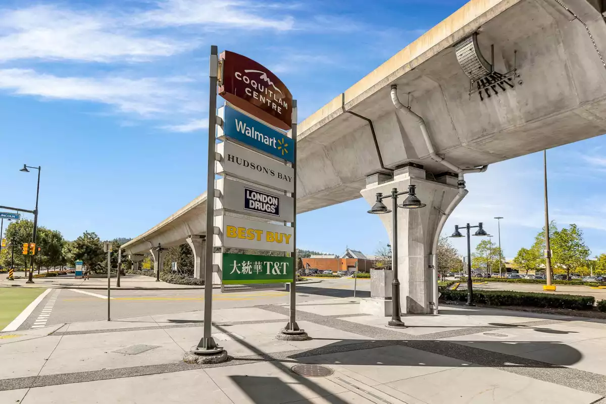 Garden / Landscaping Photo of 3008 Firbrook Place, Coquitlam, BC