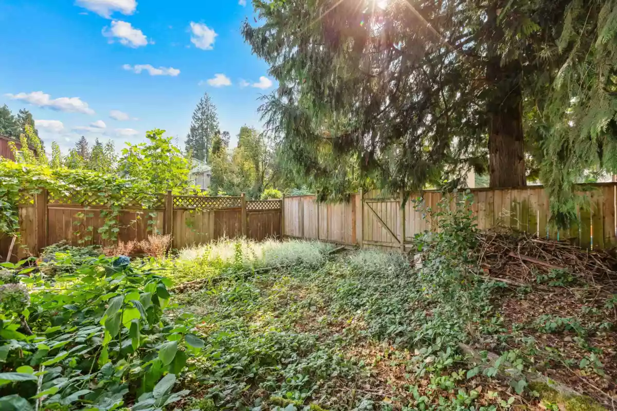 Hallway Photo of 3008 Firbrook Place, Coquitlam, BC