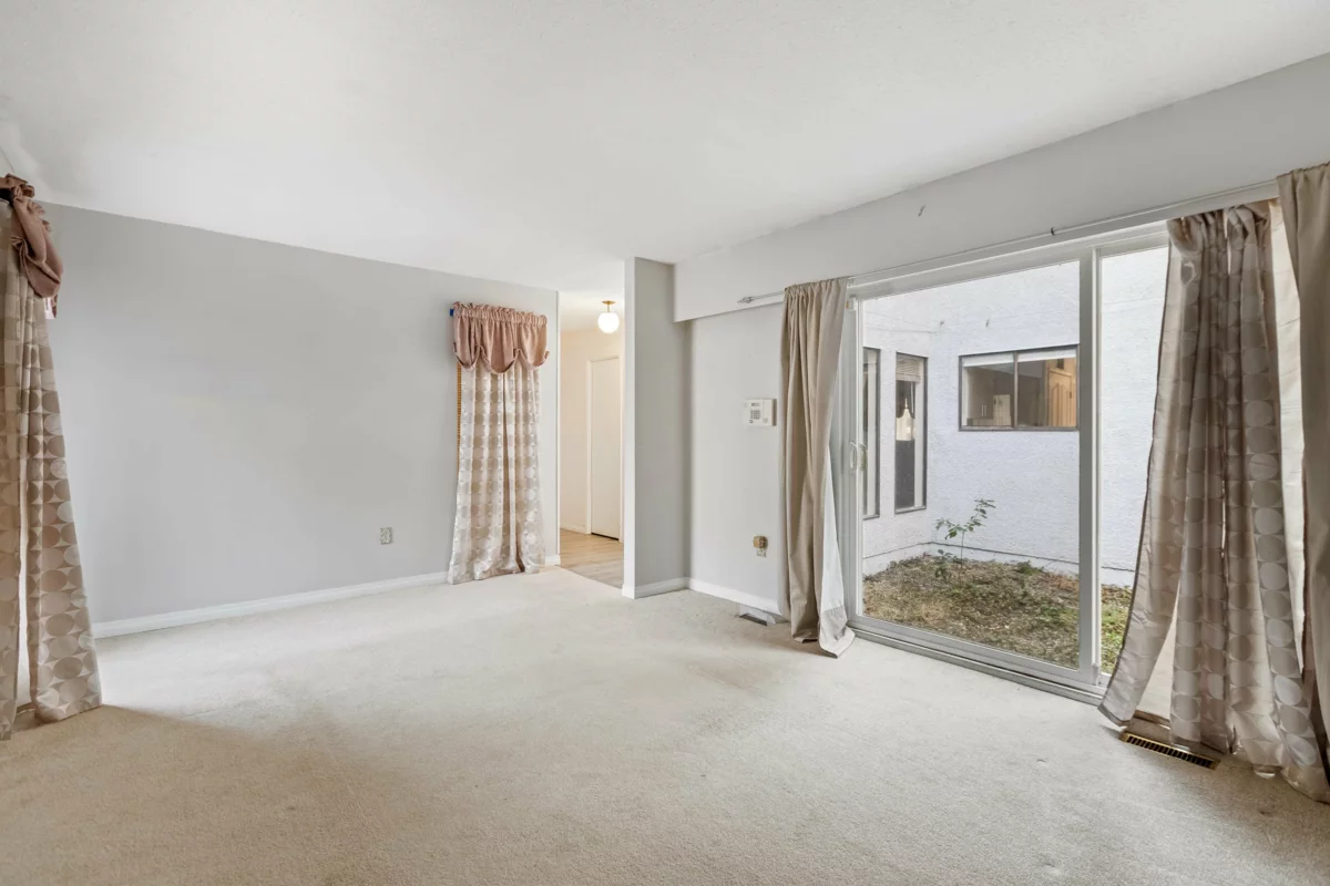 Kitchen Island Photo of 3008 Firbrook Place, Coquitlam, BC