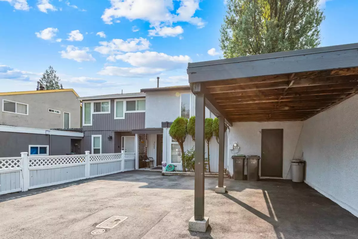 Living Room Photo of 3008 Firbrook Place, Coquitlam, BC