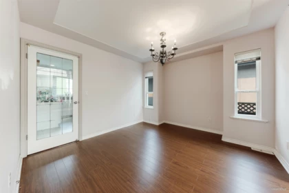 Kitchen Photo of 16543 108 Avenue, Surrey, BC