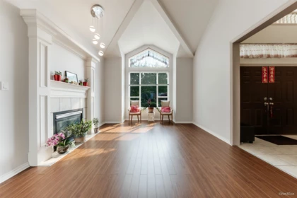 Living Room Photo of 16543 108 Avenue, Surrey, BC