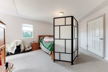 Powder Room Photo of 16543 108 Avenue, Surrey, BC