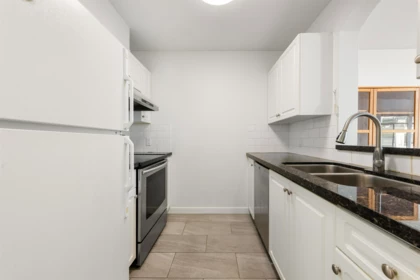 310 3638 Rae Avenue, Vancouver, BC, Vancouver — Apartment/Condo for sale