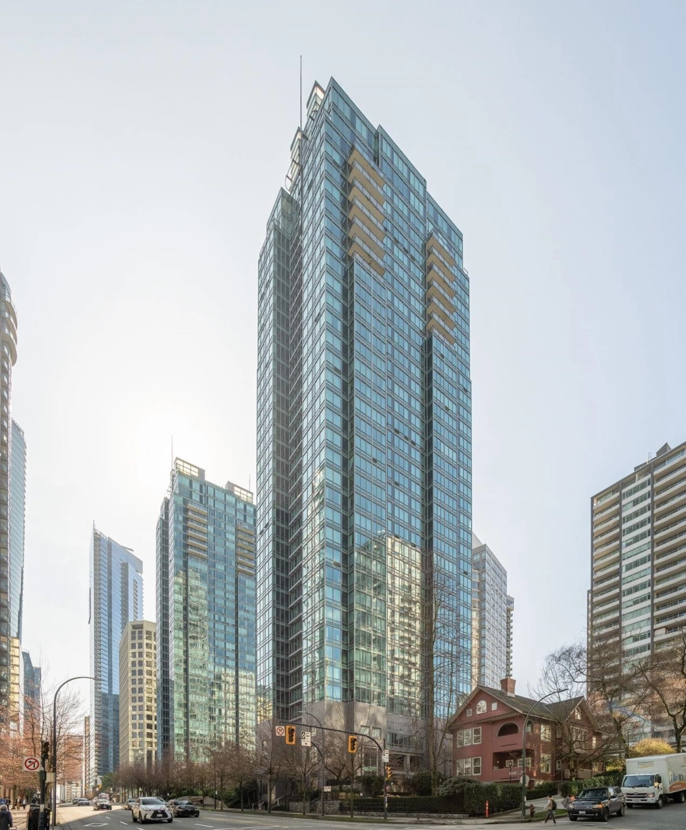 Walk-In Closet Photo of 2503 1288 W Georgia Street, Vancouver, BC
