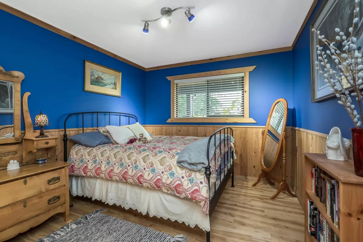 Hallway Photo of 9209 Norum Road, Delta, BC