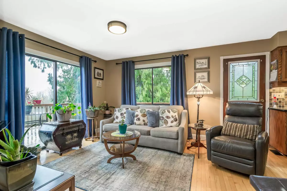 Powder Room Photo of 9209 Norum Road, Delta, BC