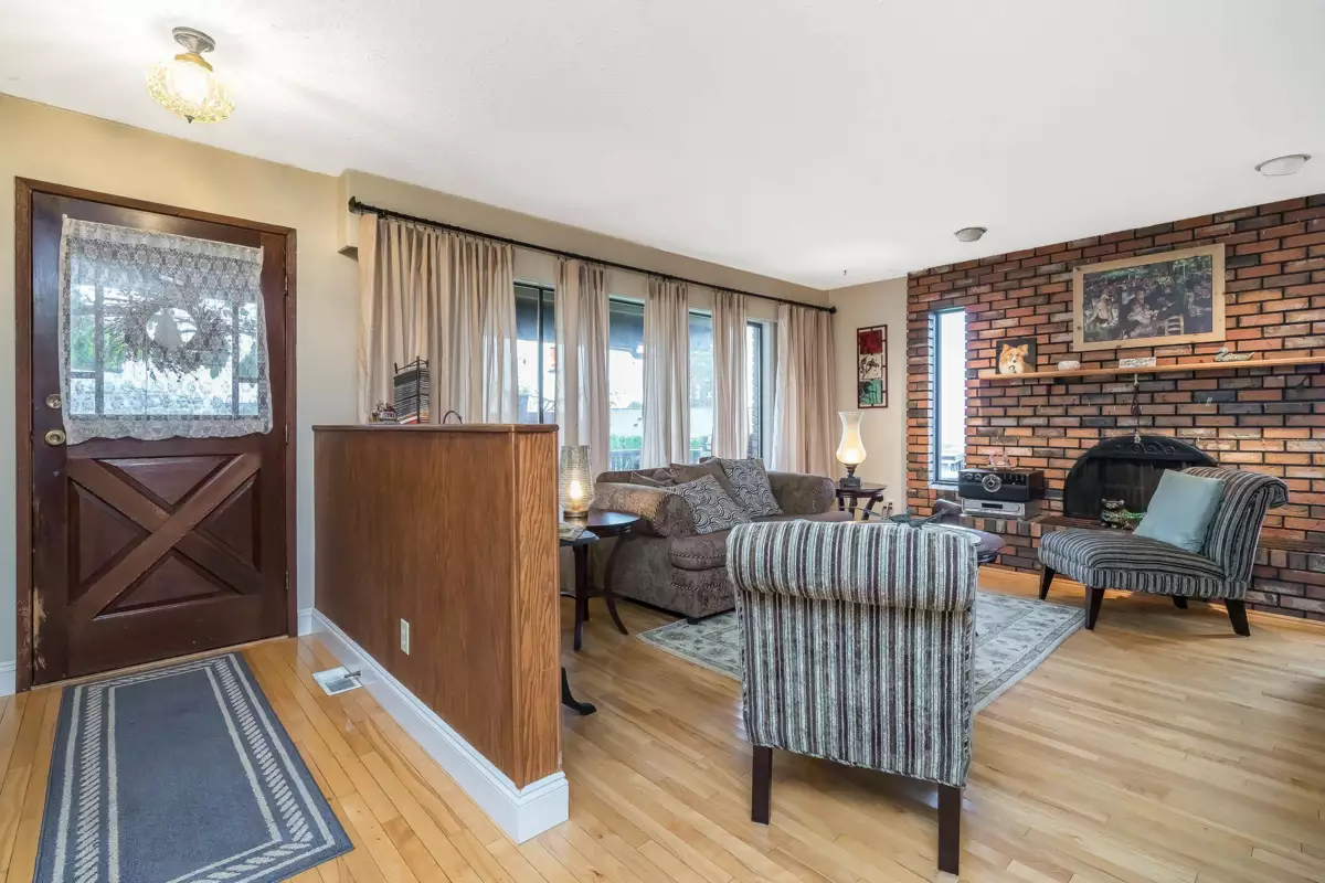 Primary Bathroom Photo of 9209 Norum Road, Delta, BC