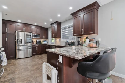 Breakfast Nook Photo of 5460 Interprovincial Highway, Abbotsford, BC