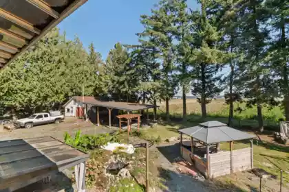 Community Amenities Photo (Clubhouse) of 5460 Interprovincial Highway, Abbotsford, BC
