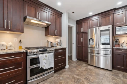 Pantry Photo of 5460 Interprovincial Highway, Abbotsford, BC