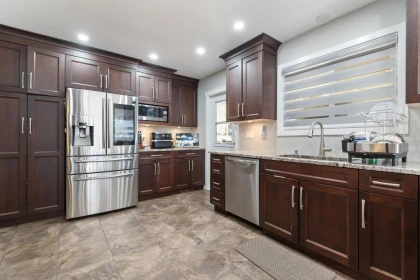 Primary Bedroom Photo of 5460 Interprovincial Highway, Abbotsford, BC