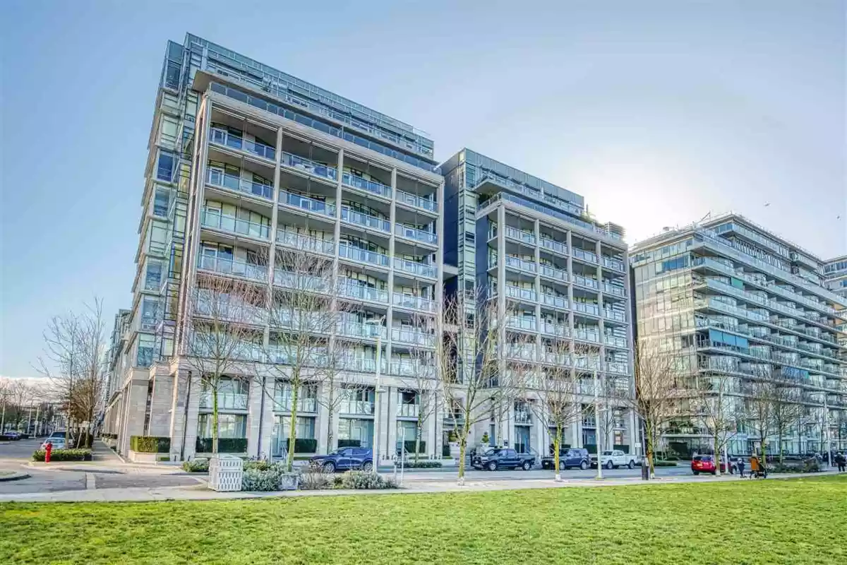 Loft / Bonus Room Photo of 310 1616 Columbia Street, Vancouver, BC