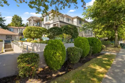 107 5955 177b Street, Surrey, BC, Surrey — Apartment/Condo for sale