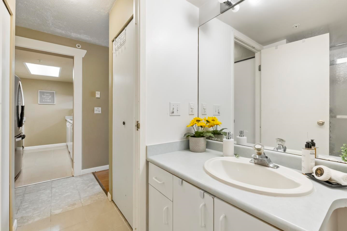 Bedroom 4 Photo of 304 10523 University Drive, Surrey, BC