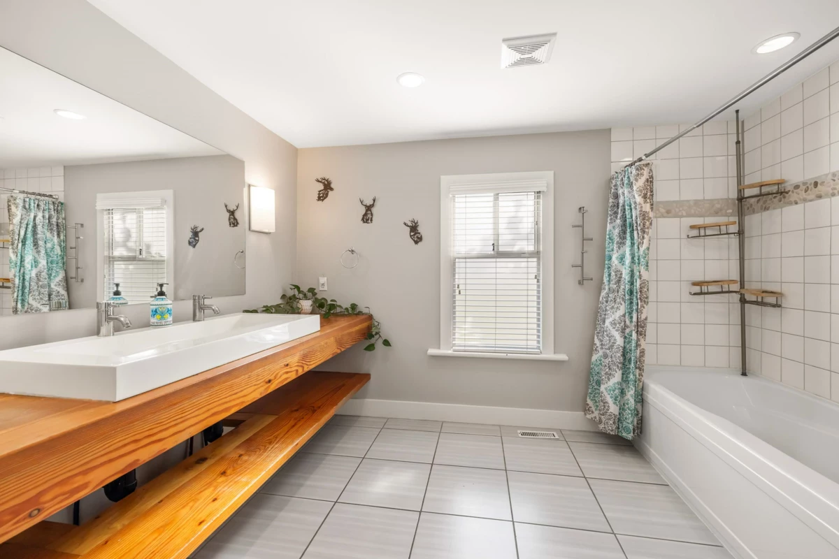 Bedroom 3 Photo of 51495 Old Yale Road, Rosedale, BC