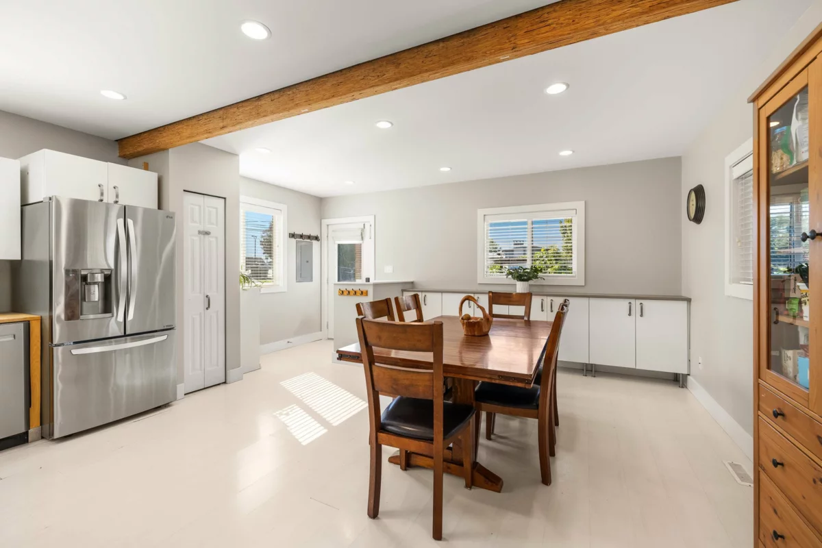 Family Room Photo of 51495 Old Yale Road, Rosedale, BC