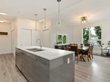 303 1327 Draycott Road, North Vancouver, BC, North Vancouver — Apartment/Condo for sale