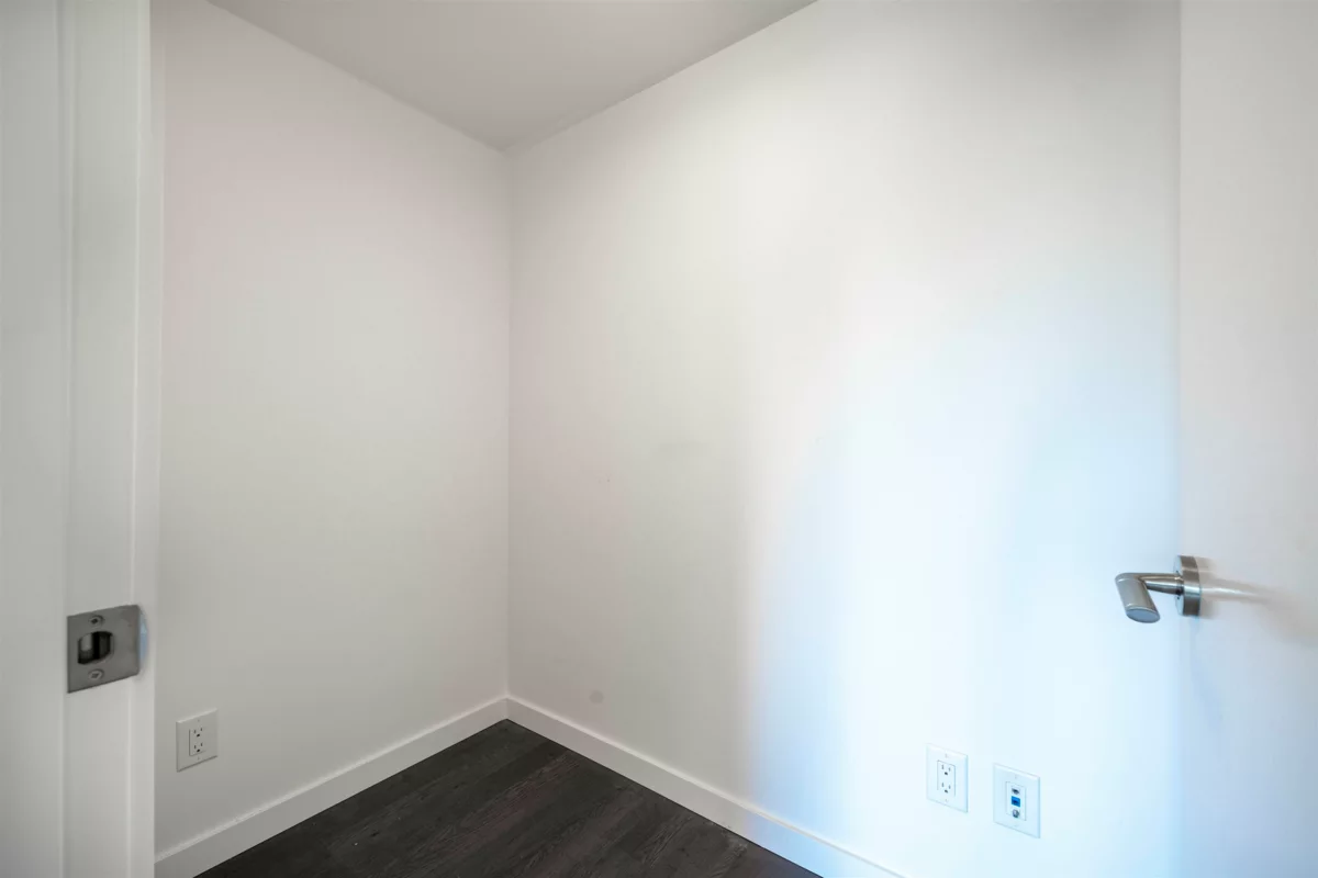 Basement Recreation Room Photo of 657 5515 Boundary Road, Vancouver, BC