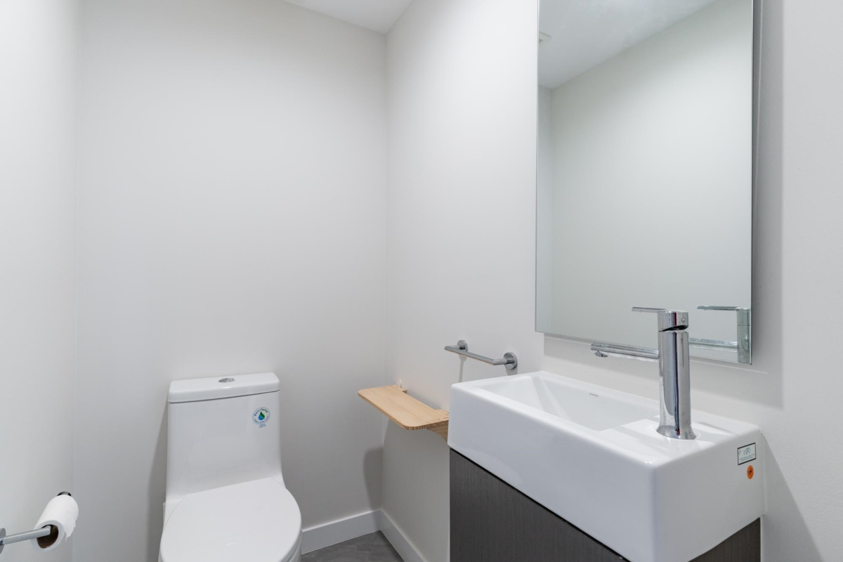 Bedroom 2 Photo of 175 4738 Hemlock Way, Tsawwassen, BC