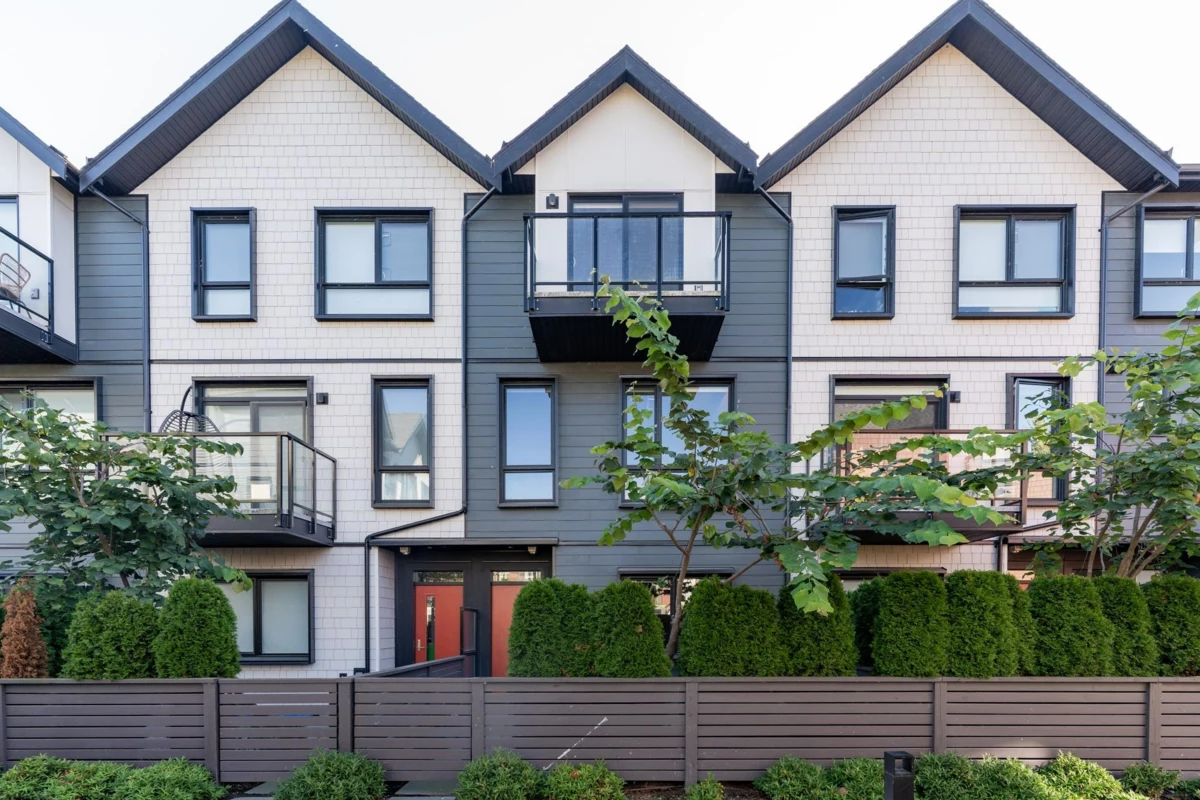 Outdoor Deck Photo of 175 4738 Hemlock Way, Tsawwassen, BC